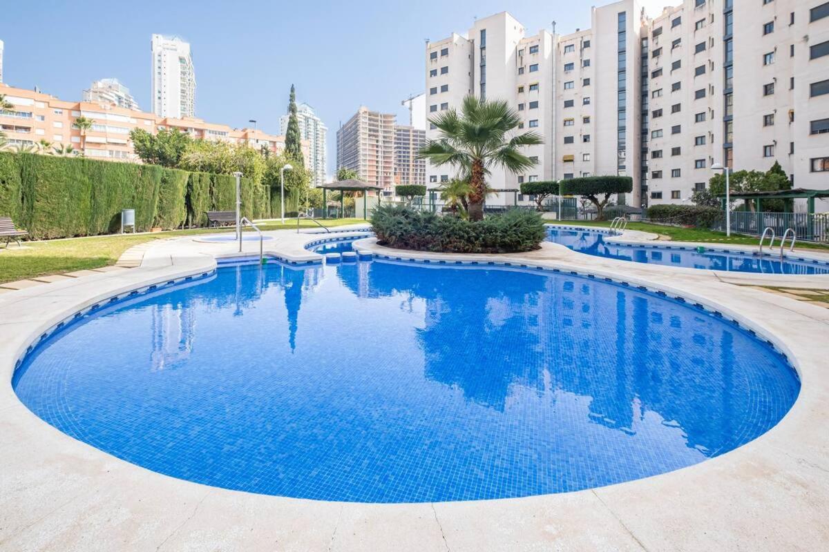 Dos Dormitorios, Con Vista Al Mar Y A Pocos Pasos De La Playa Appartement *